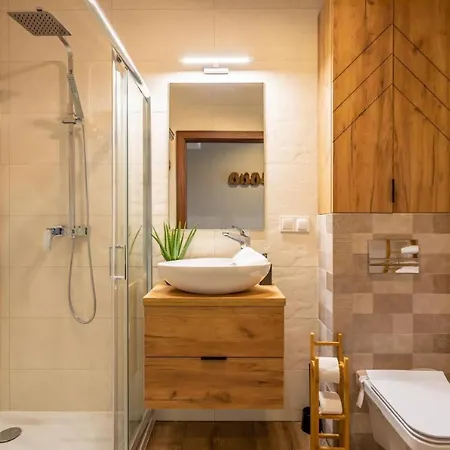 شقة C3 Z Basenem, Sauna, Jacuzzi - 5d *