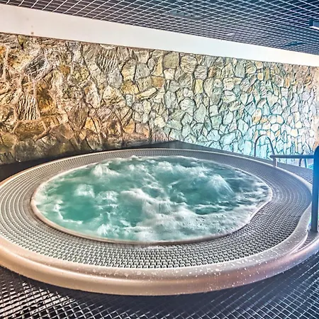 شقة C3 Z Basenem, Sauna, Jacuzzi - 5d *